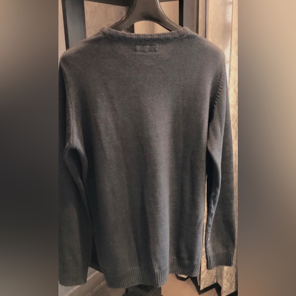 An absolutely stunning, well knitted Sweater, in color blue! - Picture 5 of 7